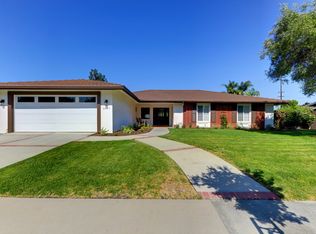 3177 Country Club Dr, Costa Mesa, CA 92626