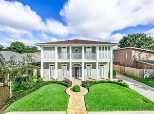 7505 Sheringham Dr, Harahan, LA 70123