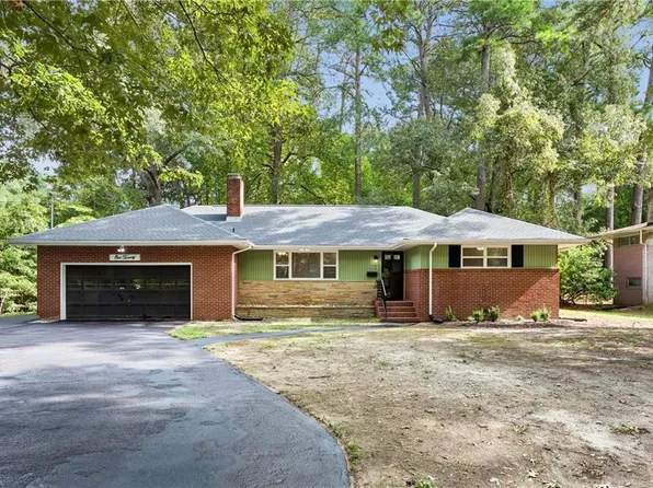 120 Selden Rd, Newport News, VA 23606