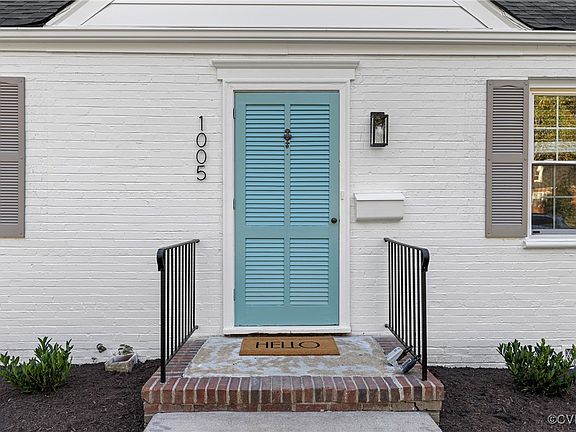 4th image of 1005 Baywood Ct