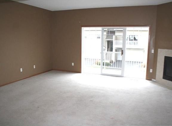5th image of 15366 Iodine St NW