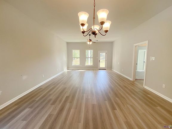 4th image of 14014 Barrington Ave