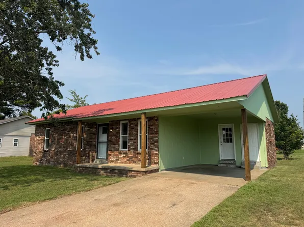 1902 Vicki Dr, Pocahontas, AR 72455