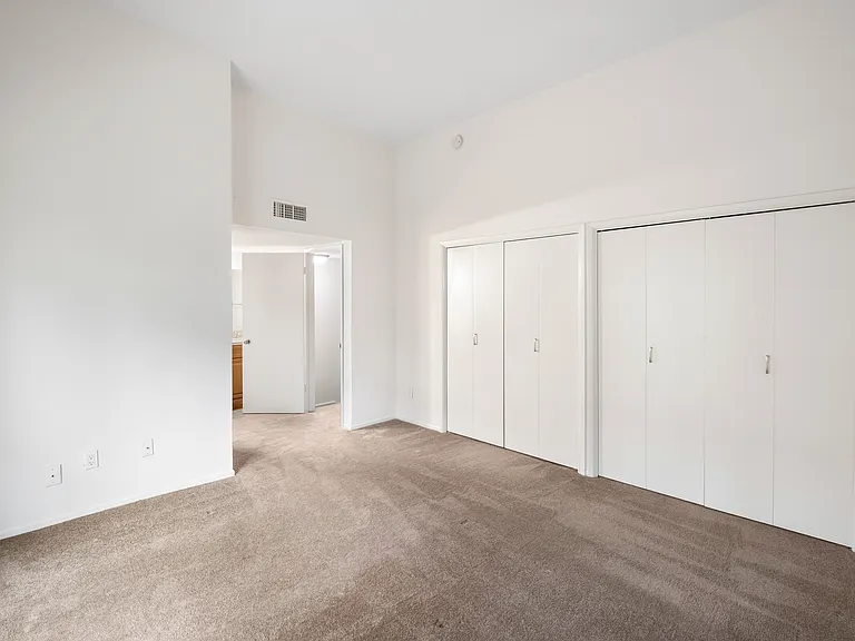 11260 Overland Ave #23G — Photo 15