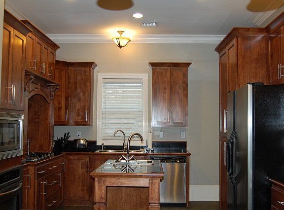 5th image of 3393 Brookwood Dr