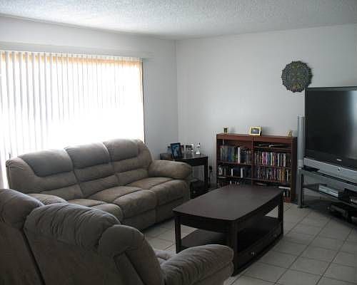 2nd image of 2427 E Belinda St