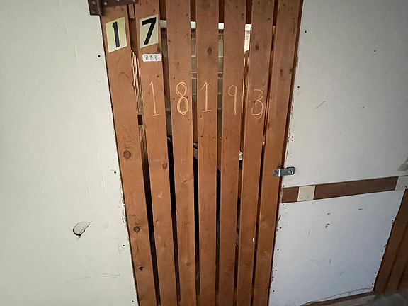 2nd image of 1817 W Touhy Ave APT 4