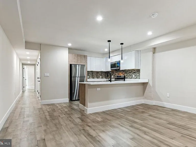 122 Randolph Pl NW #1 — Photo 6