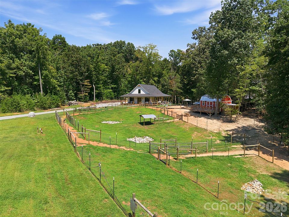 1st image of 5663 Mundy Rd