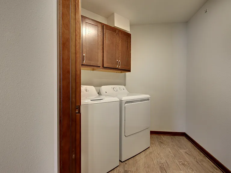 6226 Blendon Dr #302 — Photo 4