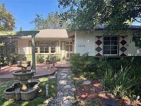 3rd image of 2310 Poinsettia St