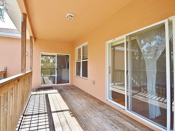 3rd image of 606 Cypress Park Ave