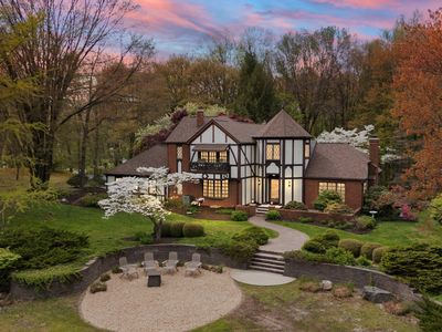 5441 N Barclay, La Porte, IN, 46350