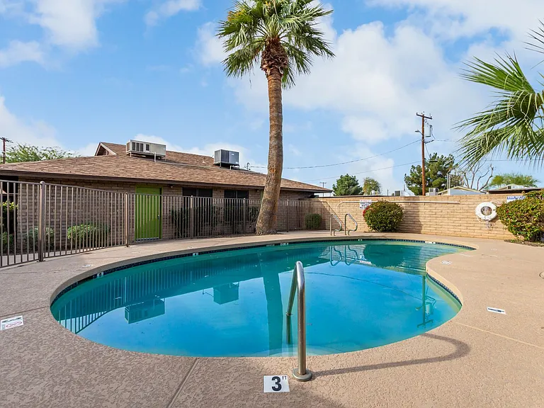 Garden-Style Living in Arcadia Lite | Move-In Specials Available — Photo 20