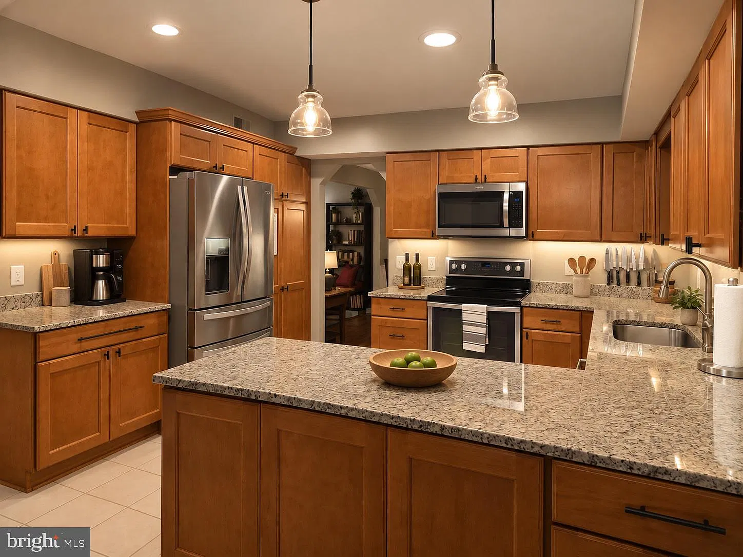 4 bed, 3.5 bath, 3476 sqft, $4,500 — Photo 4