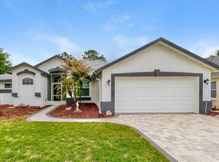 3214 Fox Squirrel Ln, Valrico, FL 33596