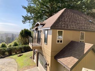682 Hunts Dr, McKinleyville, CA 95519