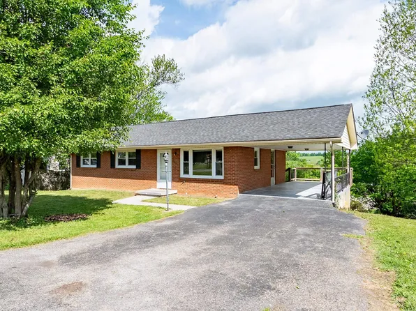 7705 Brandon Rd, Radford, VA 24141