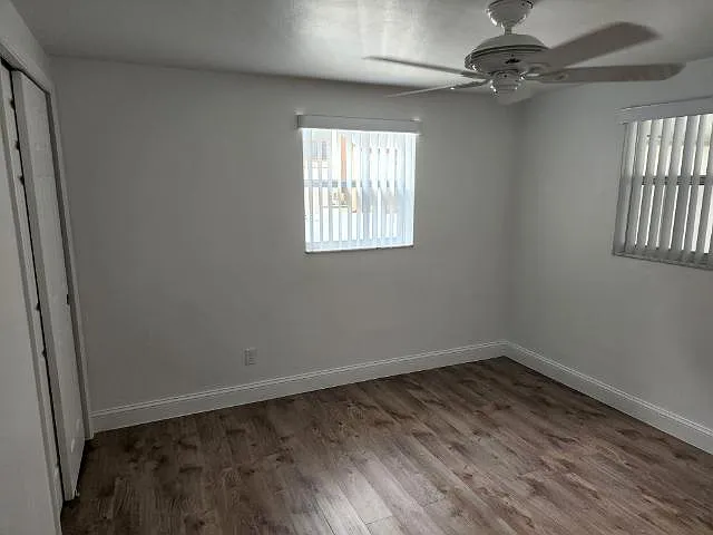 13521 Allyn Dr — Photo 24