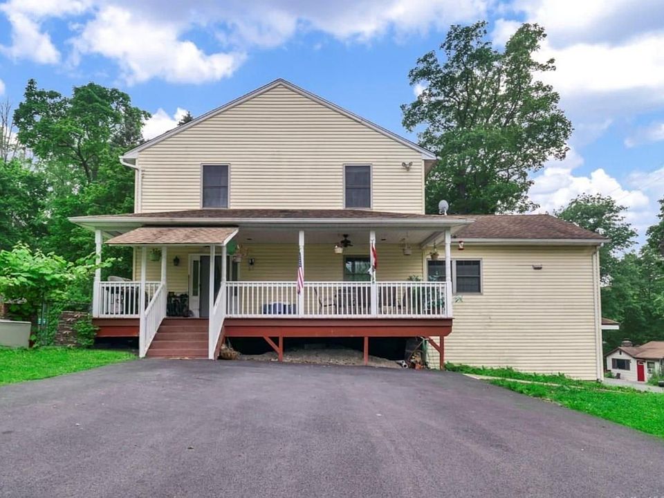 1st image of 27 Cedar Trl #1