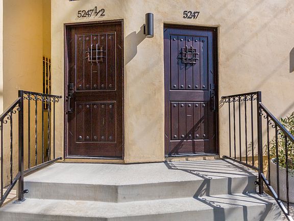 3rd image of 854 S Sycamore Ave #5247
