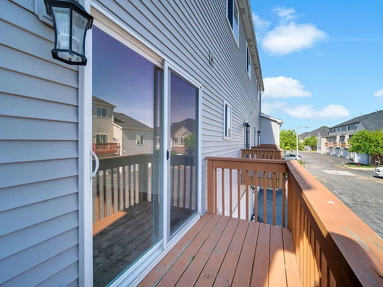1476 Manning Ave — Photo 13