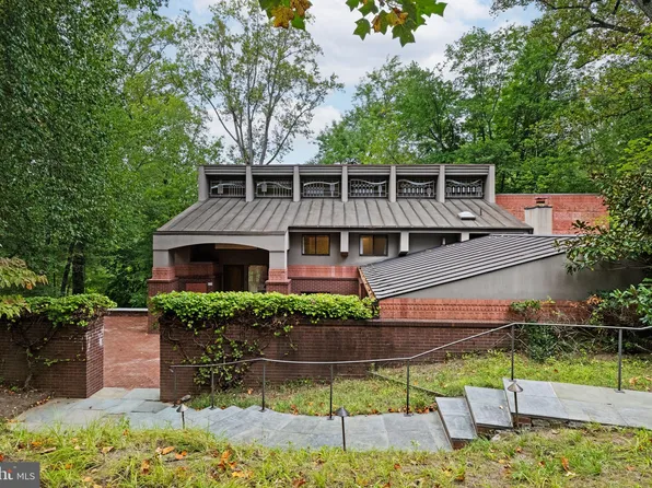 175 Old Gulph Rd, Wynnewood, PA 19096