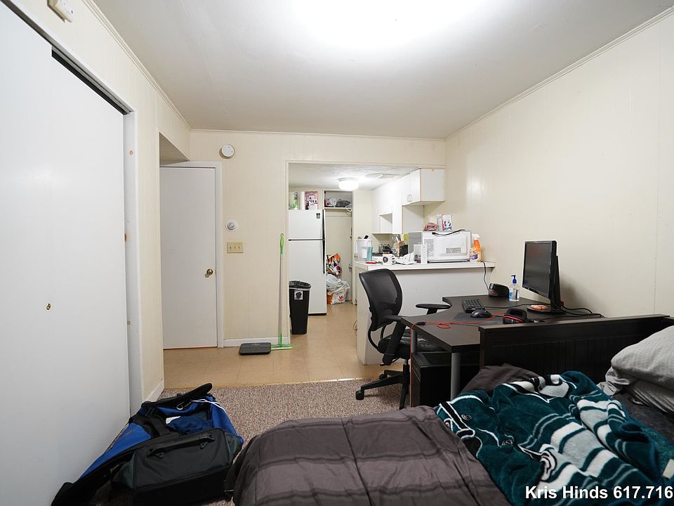 2nd image of 1126 Commonwealth Ave #A-k