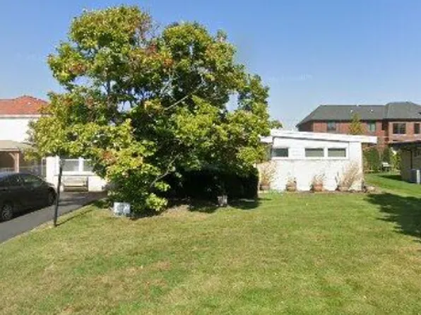 7836 Winnemac Ave, Harwood Heights, IL 60706