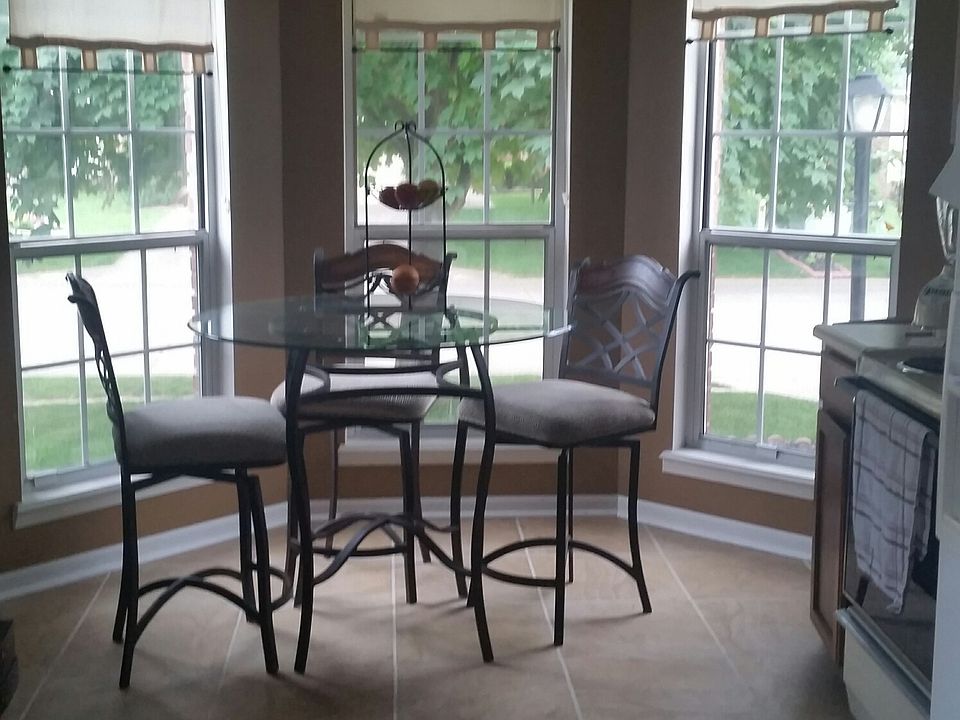 1st image of 6782 Colony Pointe South Dr