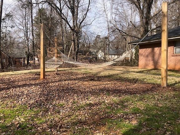 5th image of 2745 Basswood Ct #2826-B