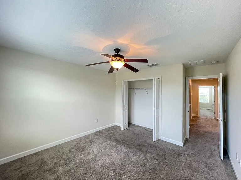 10881 Longleaf Woods Dr — Photo 26