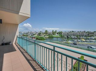 1 Key Capri #E310, Saint Petersburg, FL 33706