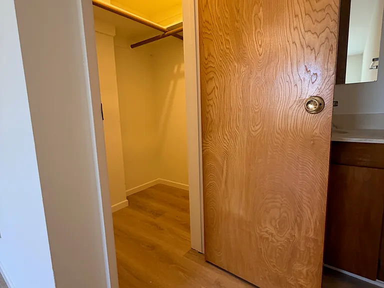 214 S West St #1 — Photo 7