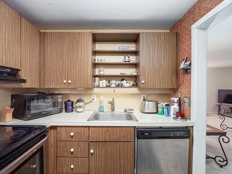 374 Great Rd #11 — Photo 20