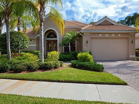 2nd image of 15834 Delasol Ln