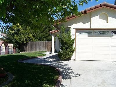 1st image of 4901 Yvonne Way