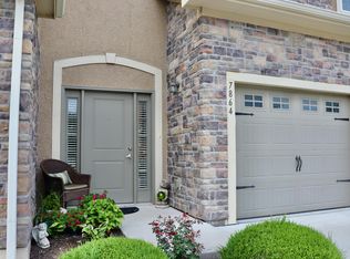 7864 W 158th Ct, Overland Park, KS 66223
