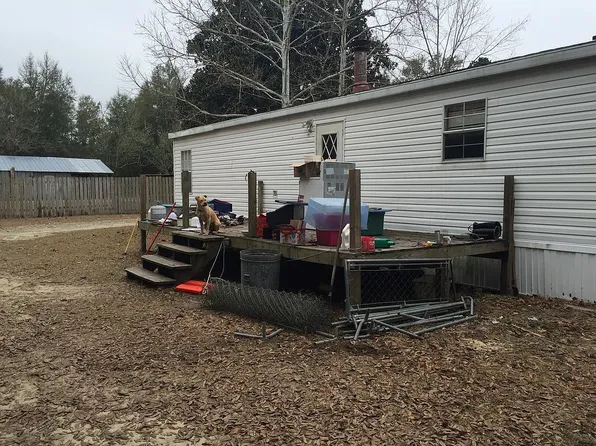9751 State Highway 81, Ponce De Leon, FL 32455
