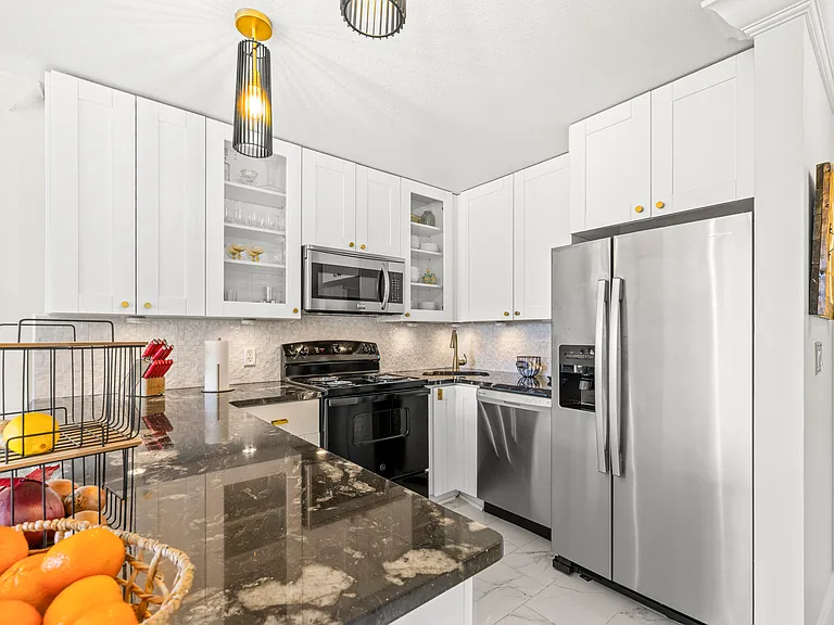 2400 S Ocean Dr #913 — Photo 3