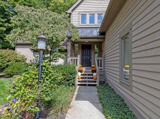 5604 Caplestone Ln, Dublin, OH 43017