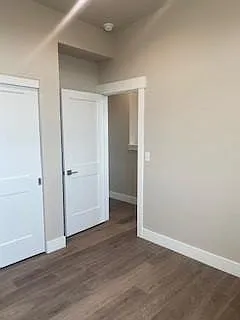 Unit Photo