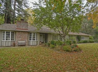 360 Grove Dr, Portola Valley, CA 94028