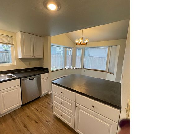 5th image of 1514 S 73rd St