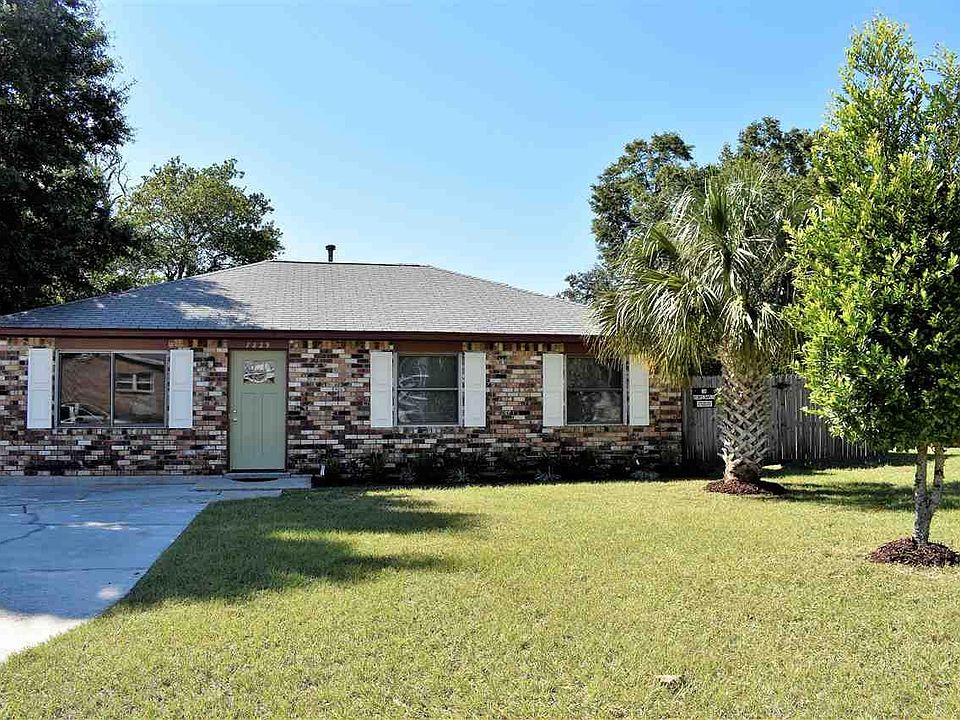 1st image of 7829 Lenora Ct