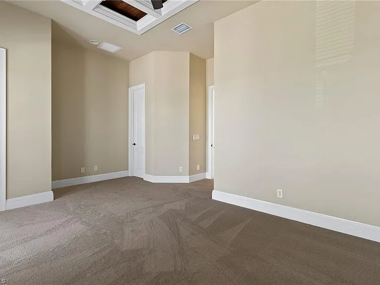 27806 Forester Dr W — Photo 17