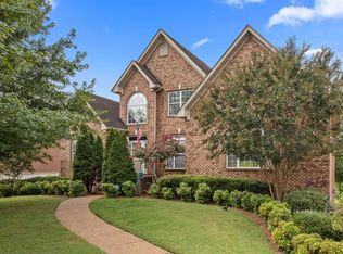 114 N Maple Ridge Ln, Goodlettsville, TN 37072