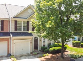 5028 Parkview Way, Matthews, NC 28104
