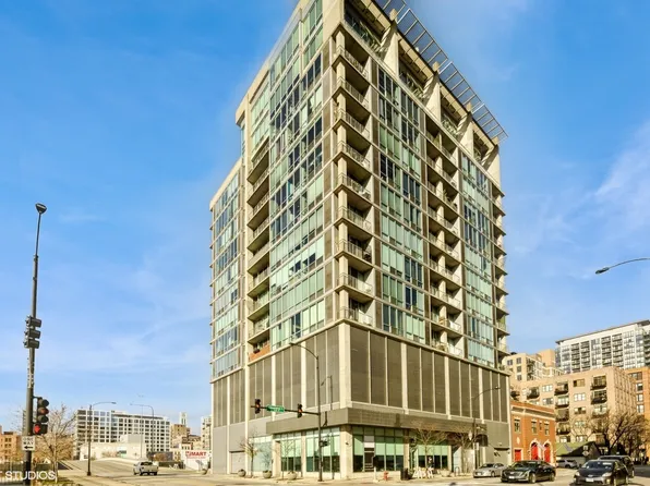 700 W Van Buren St APT 610, Chicago, IL 60607