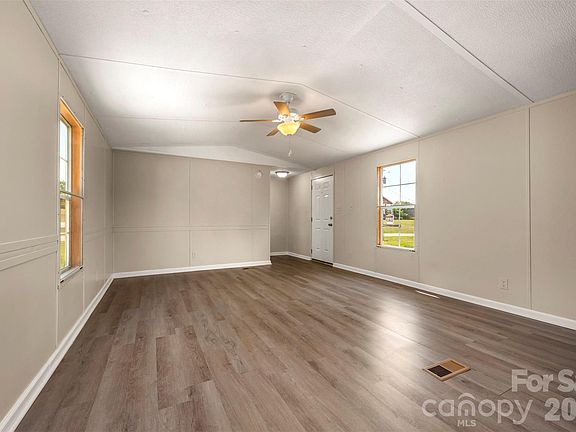 4th image of 434 Goodes Creek Church Rd